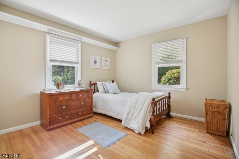 property viewer photo 24