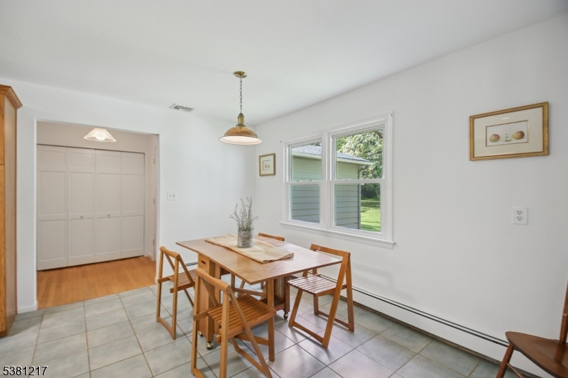 property viewer photo 7