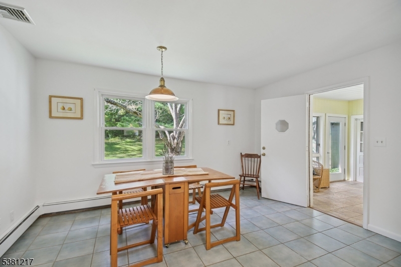 property viewer photo 8
