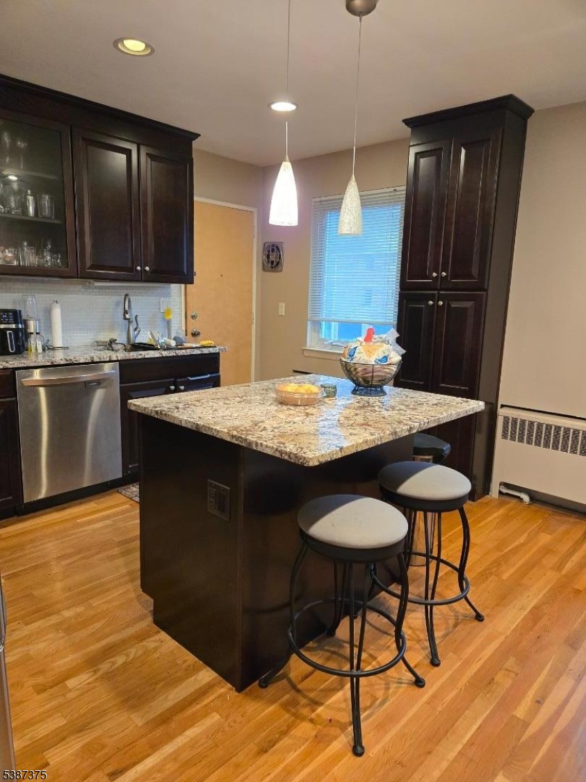 property viewer photo 1