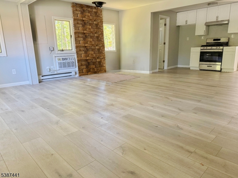 property viewer photo 11