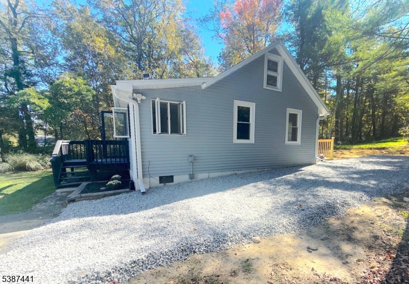 property viewer photo 3