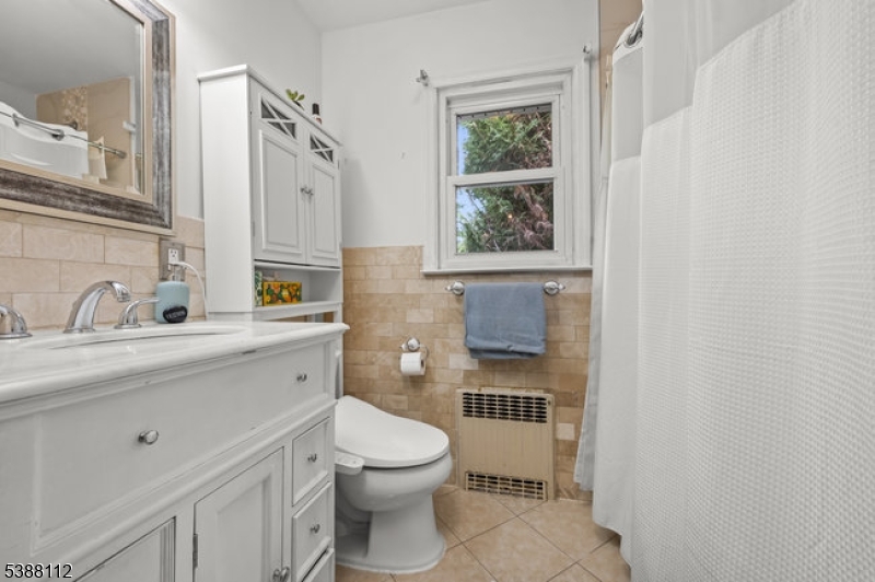 property viewer photo 12