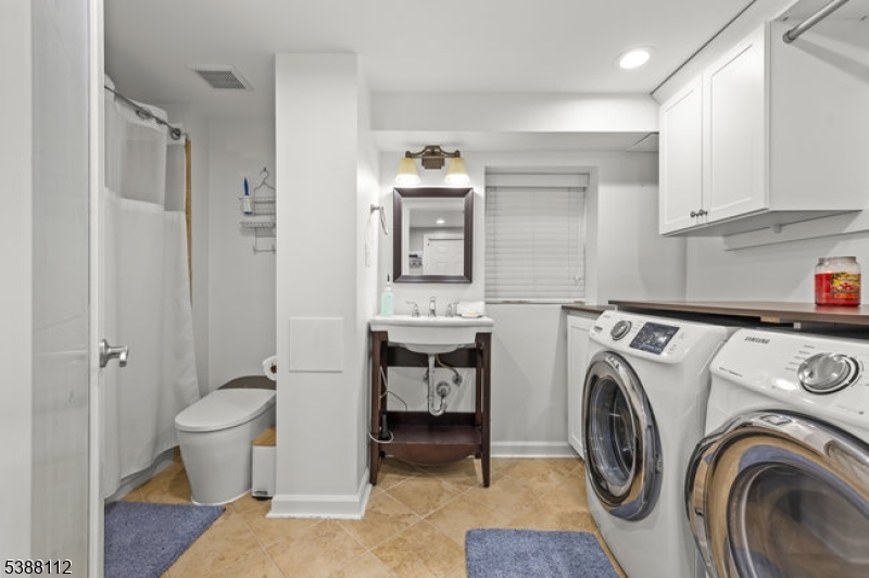 property viewer photo 19