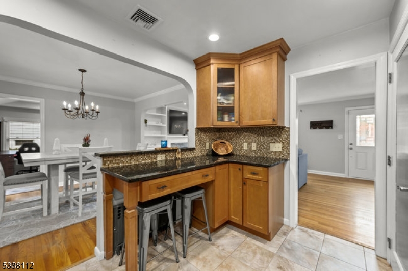 property viewer photo 9