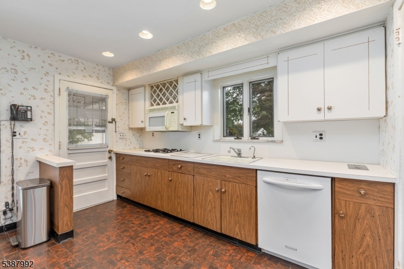 property viewer photo 16