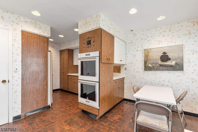 property viewer photo 17