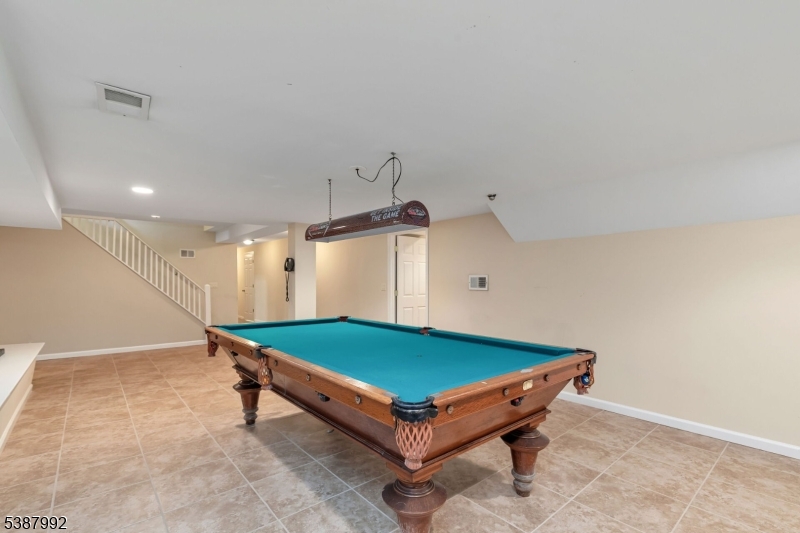 property viewer photo 32