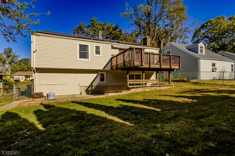 main property photo 17