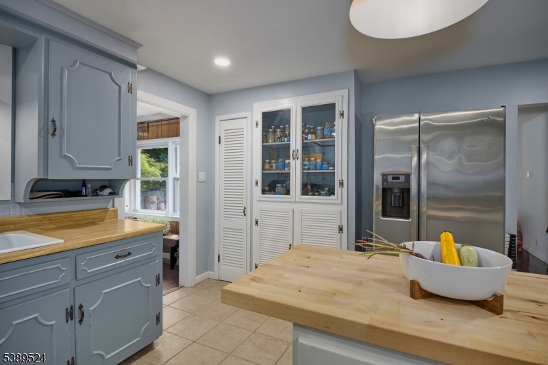 property viewer photo 11