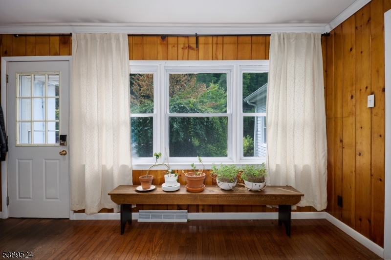 property viewer photo 4