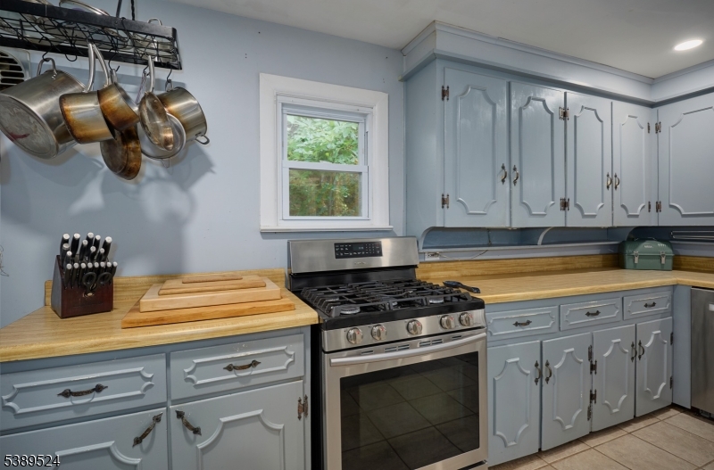 property viewer photo 9