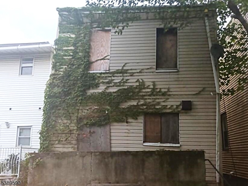 property viewer photo 6