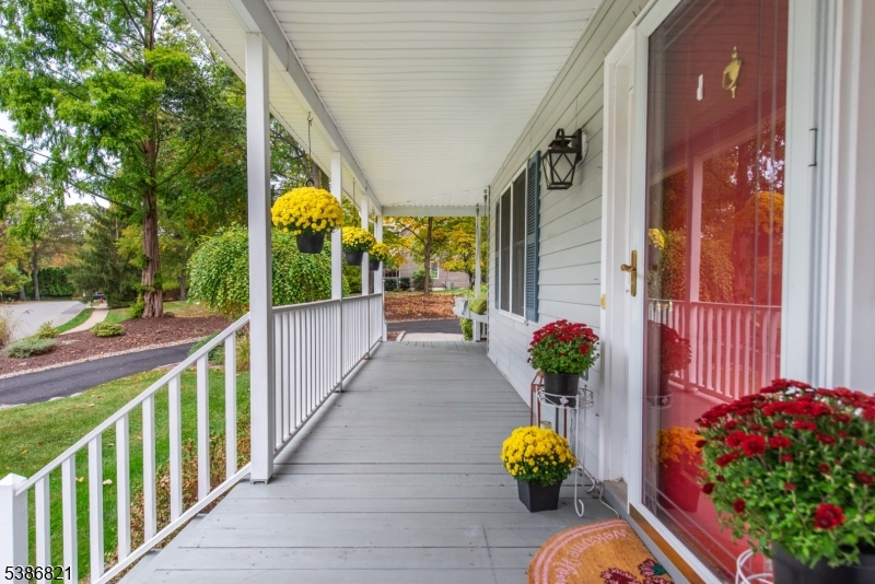 property viewer photo 1