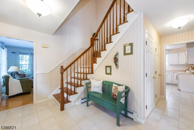 property viewer photo 2