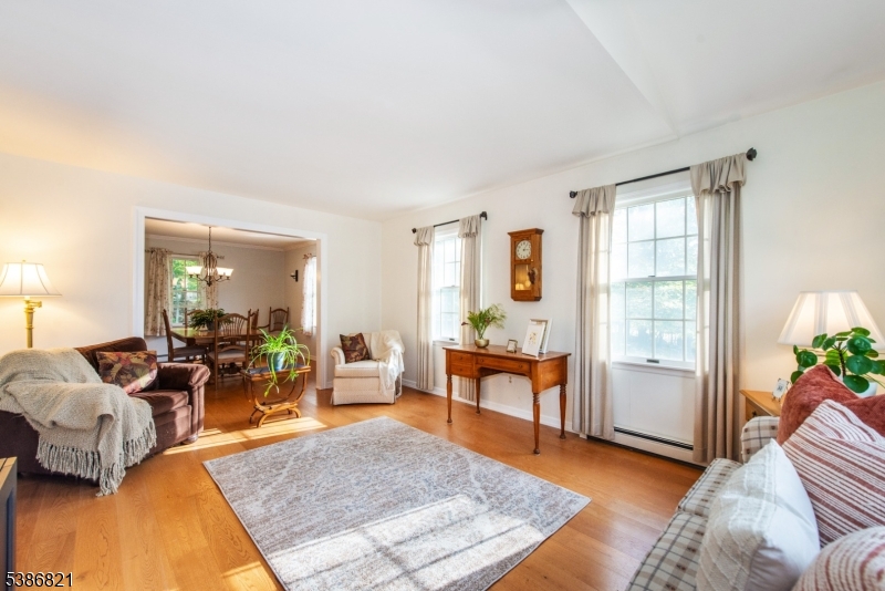property viewer photo 4