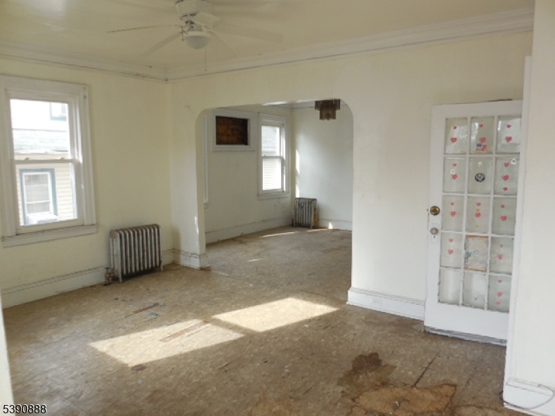 property viewer photo 15