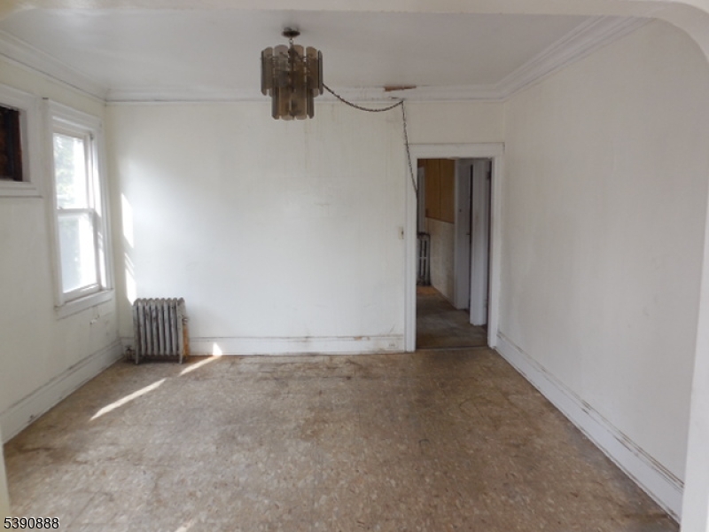 property viewer photo 16