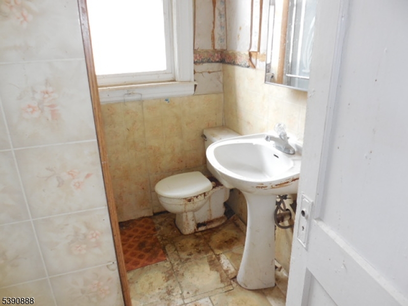 property viewer photo 21