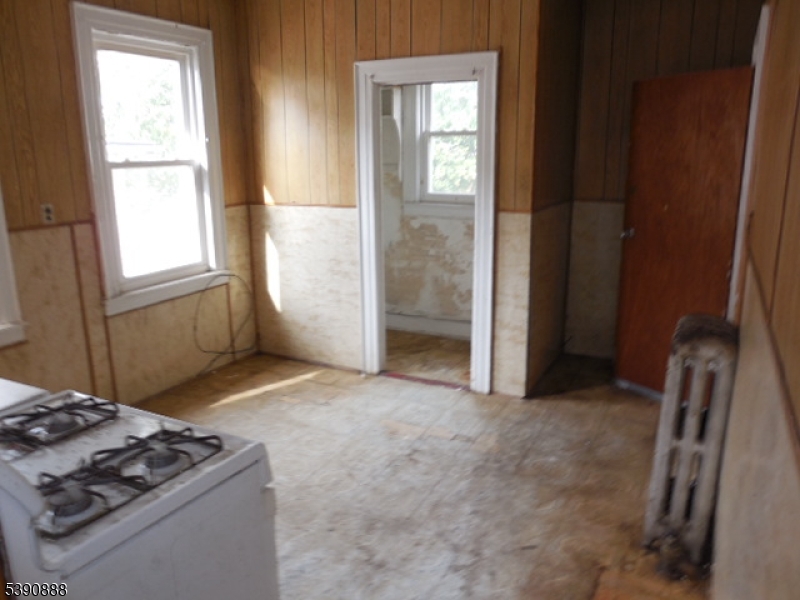 property viewer photo 23