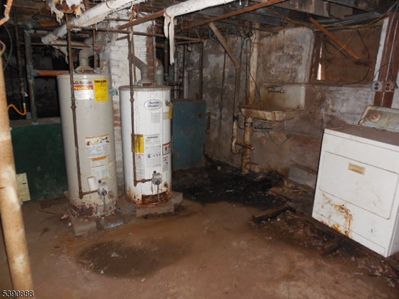 property viewer photo 31