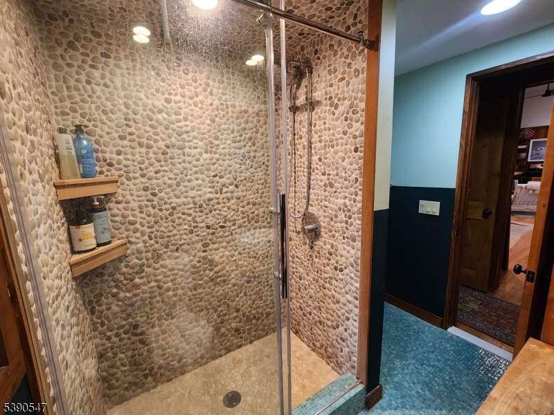 property viewer photo 21