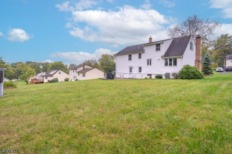 property viewer photo 26