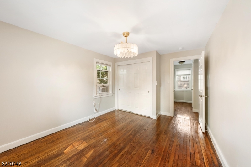 property viewer photo 17