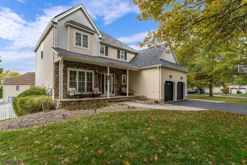 property viewer photo 1