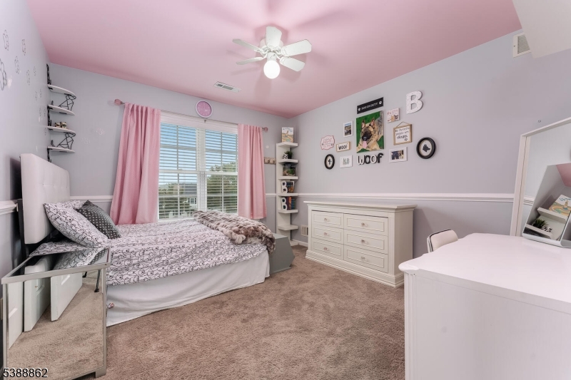 property viewer photo 22