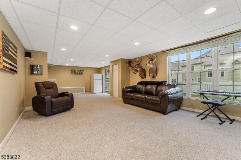 property viewer photo 26