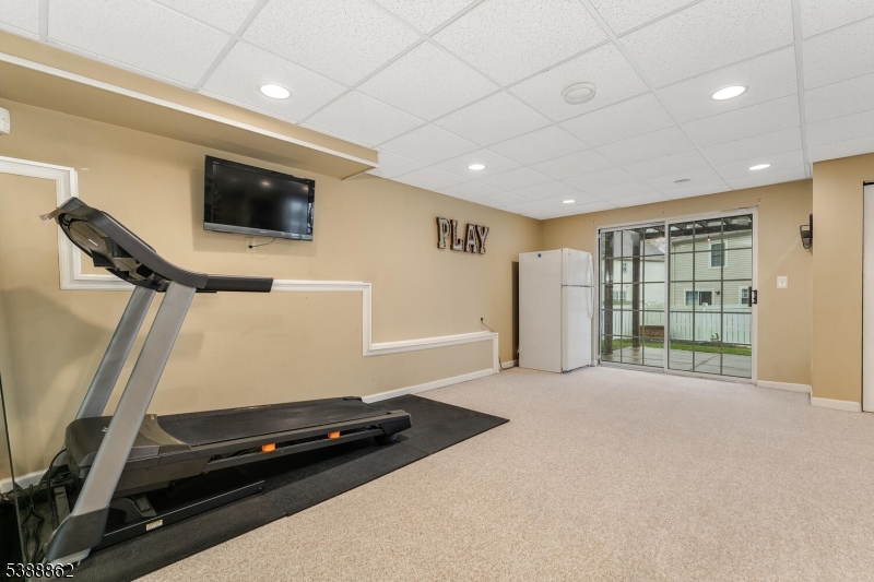 property viewer photo 28
