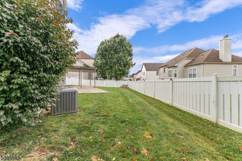 property viewer photo 32