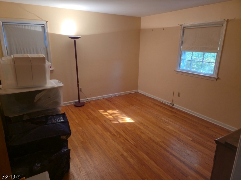 property viewer photo 17