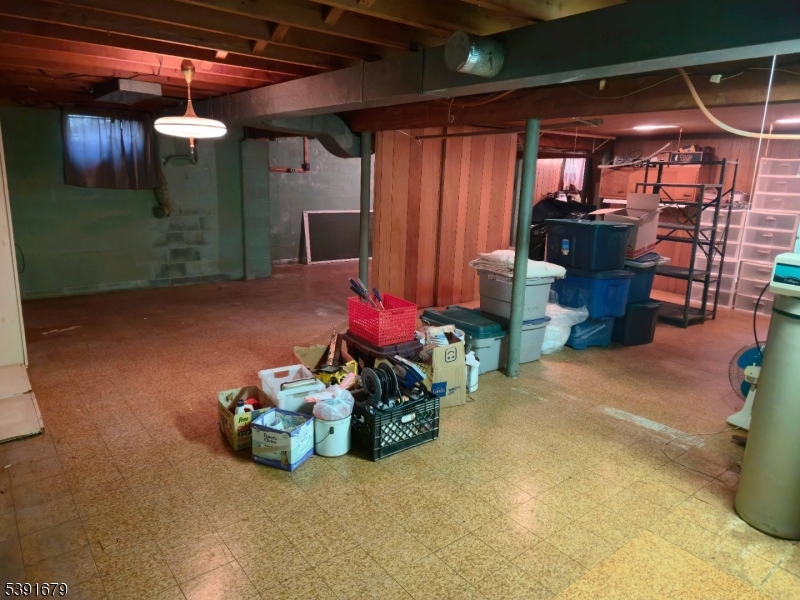 property viewer photo 20
