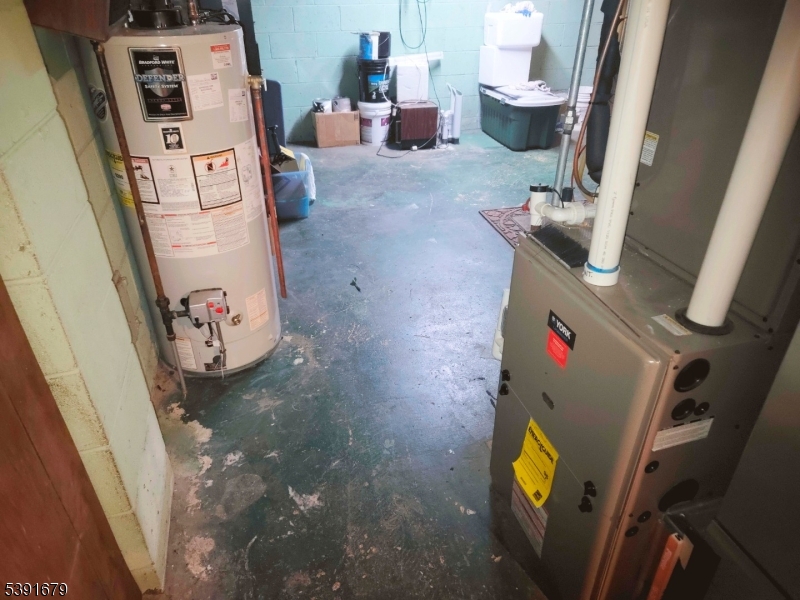 property viewer photo 23