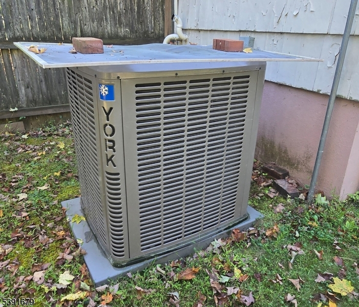 property viewer photo 24
