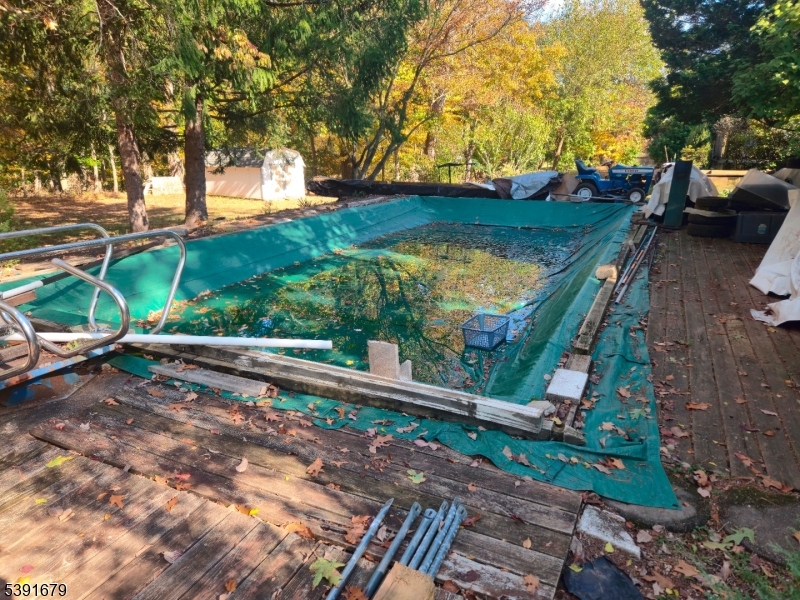 property viewer photo 26