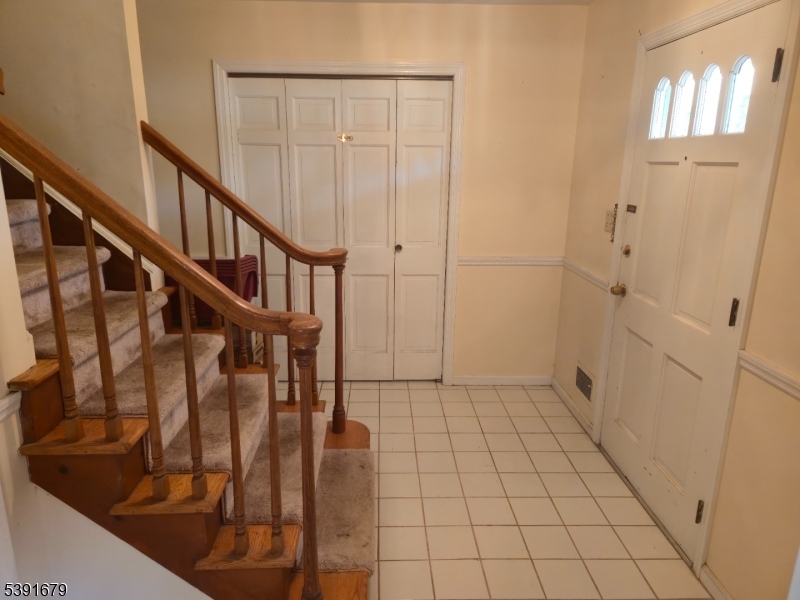 property viewer photo 4