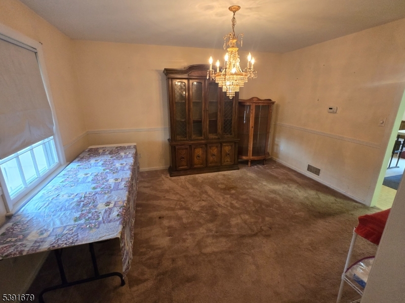 property viewer photo 6