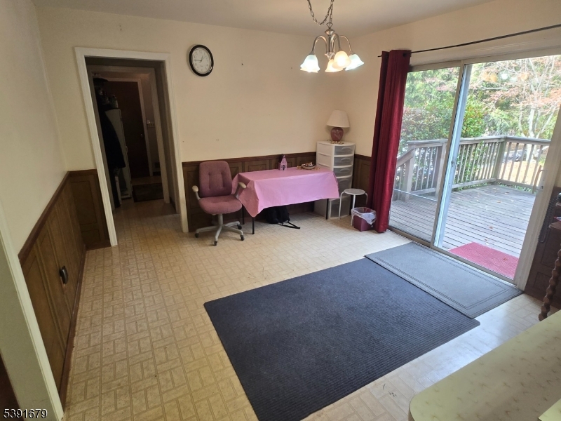property viewer photo 9