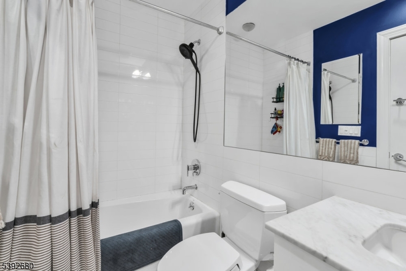property viewer photo 28
