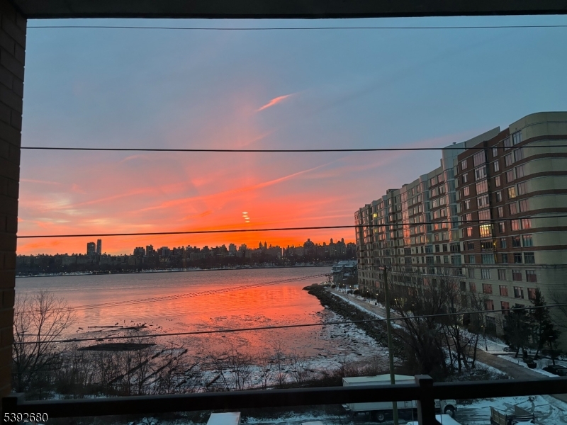 property viewer photo 31