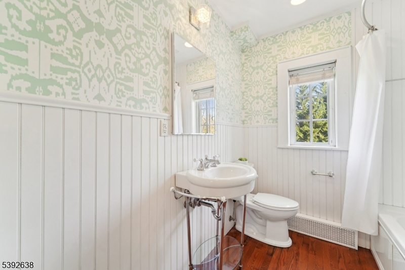 property viewer photo 10