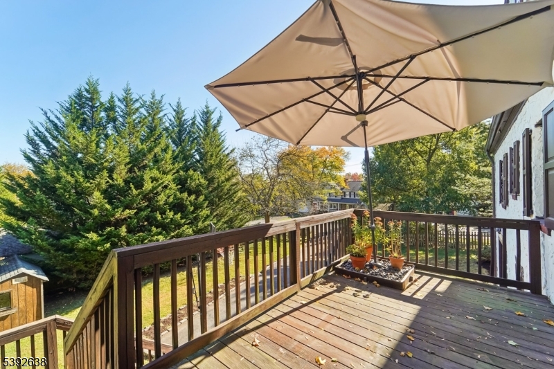 property viewer photo 25
