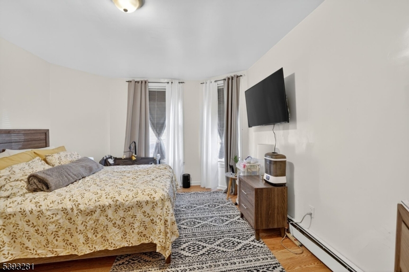 property viewer photo 8