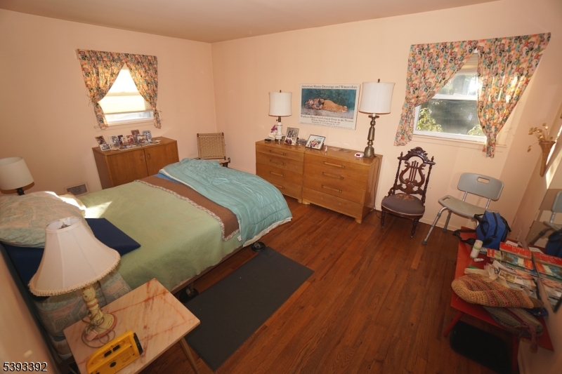 property viewer photo 14
