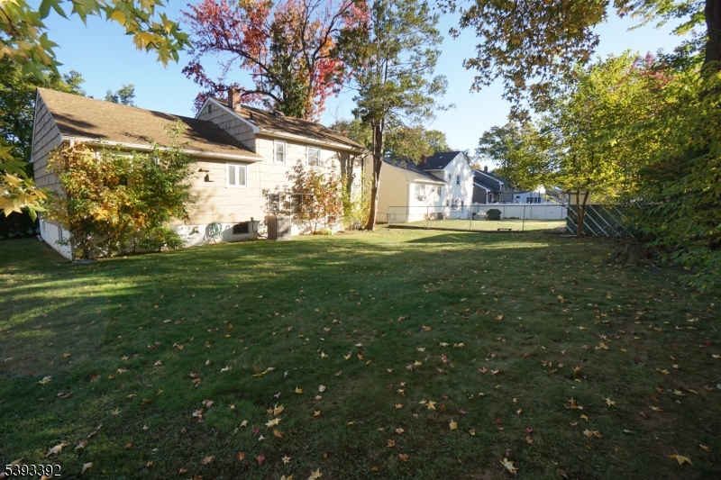 property viewer photo 23