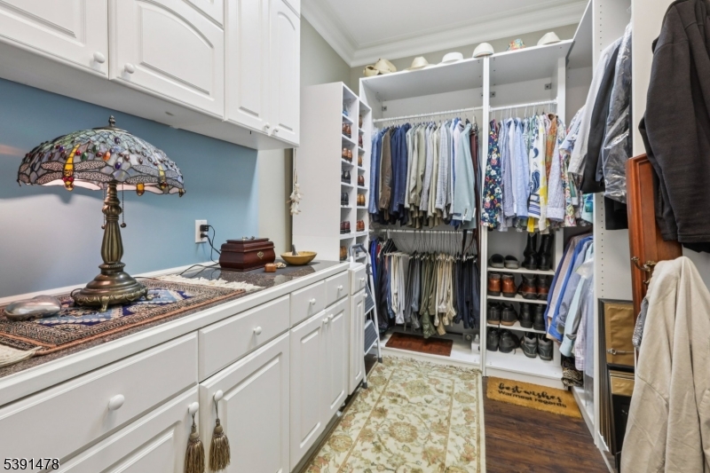 property viewer photo 17