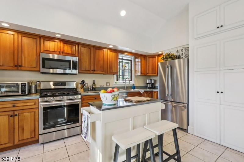 property viewer photo 23